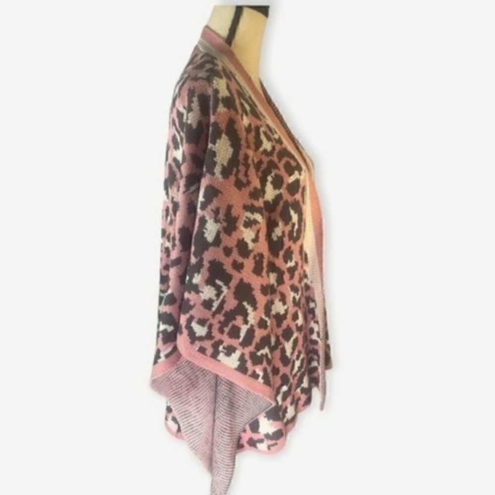 Umgee Animal Print Poncho Sweater Small Medium - Picture 10 of 13